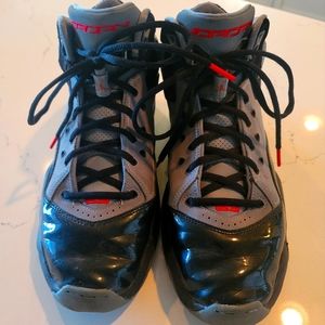 Nike Air Jordan B'Loyal Basketball Shoes Size 10.5 US Black Grey Red